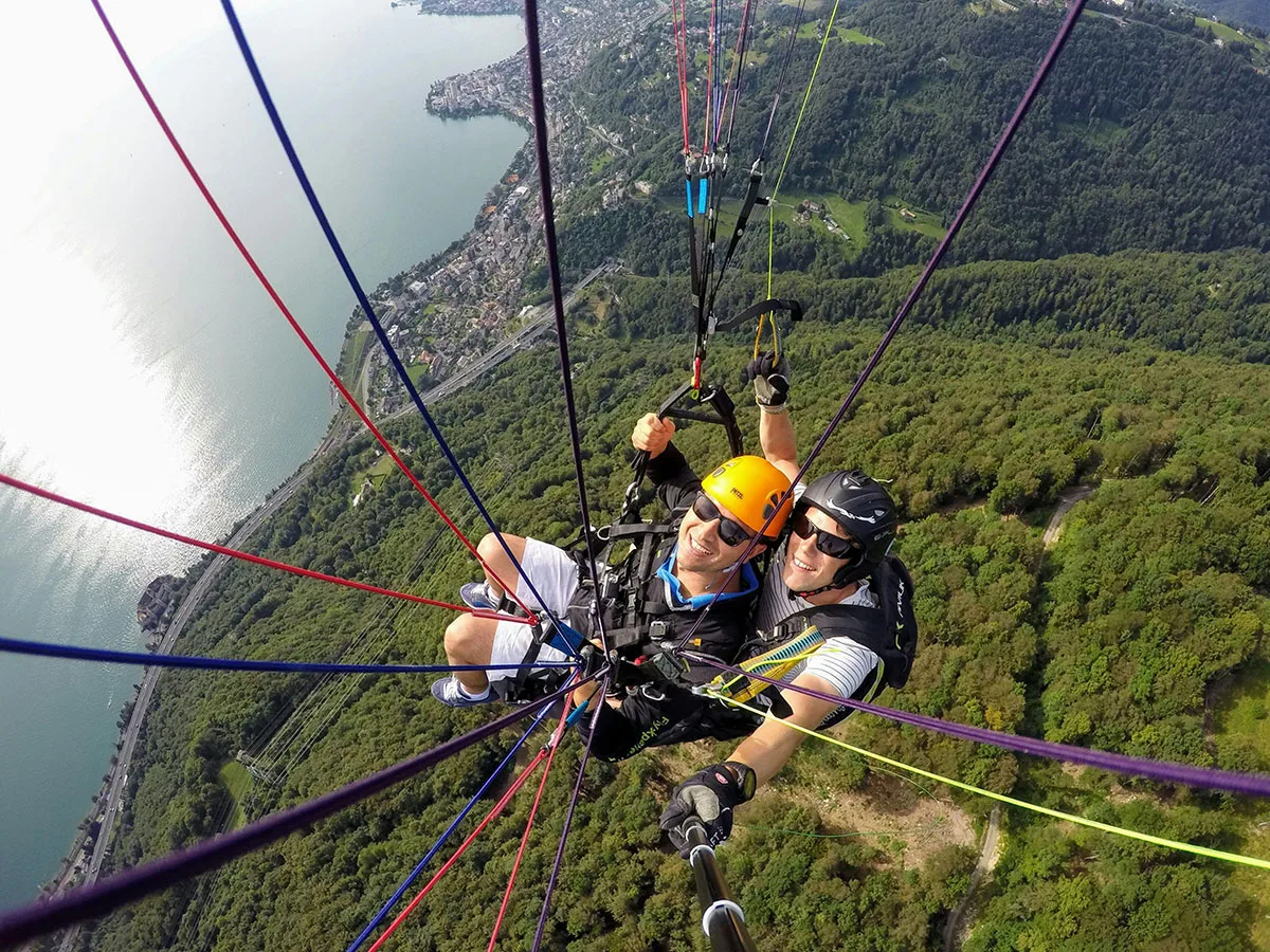 Fly Tandem Paragliding in Llogara Vlore