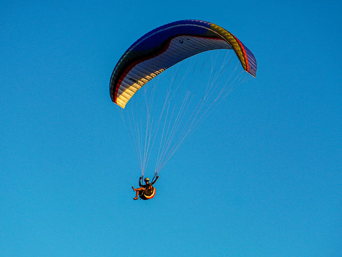 Fly Tandem Paragliding in Llogara Vlore