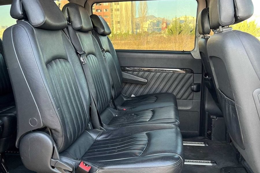 Mercedes Benz Viano Black