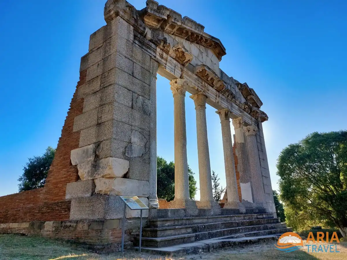 Apollonia 36 Aria Travel Albania