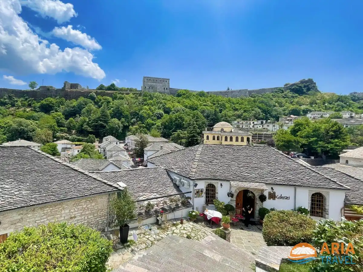 Versteckte Juwelen: Gjirokaster, die "Steinerne Stadt"