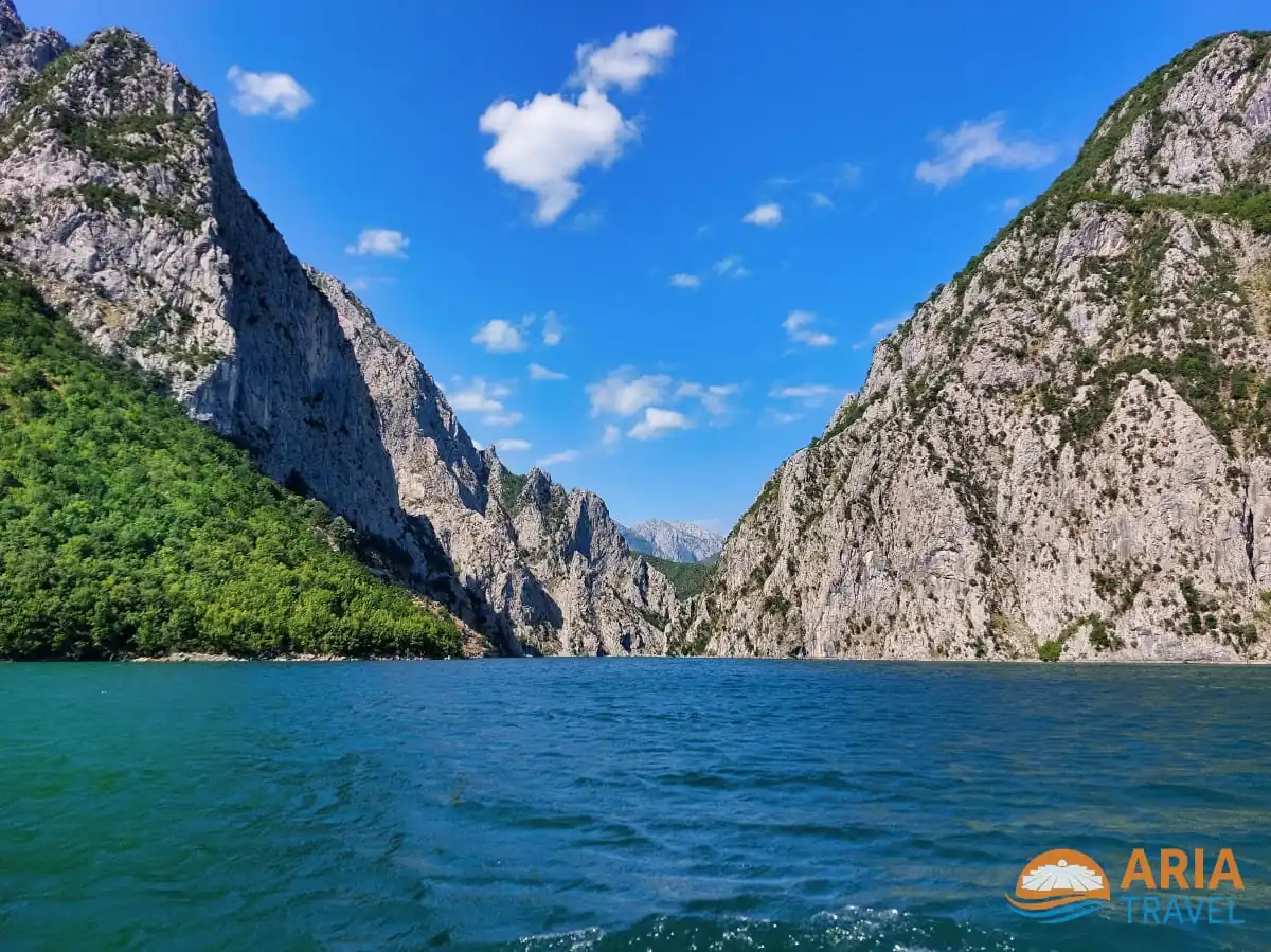 koman lake and shala river tour (4)