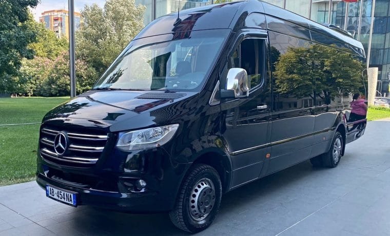 Autobús Mercedes Benz Sprinter